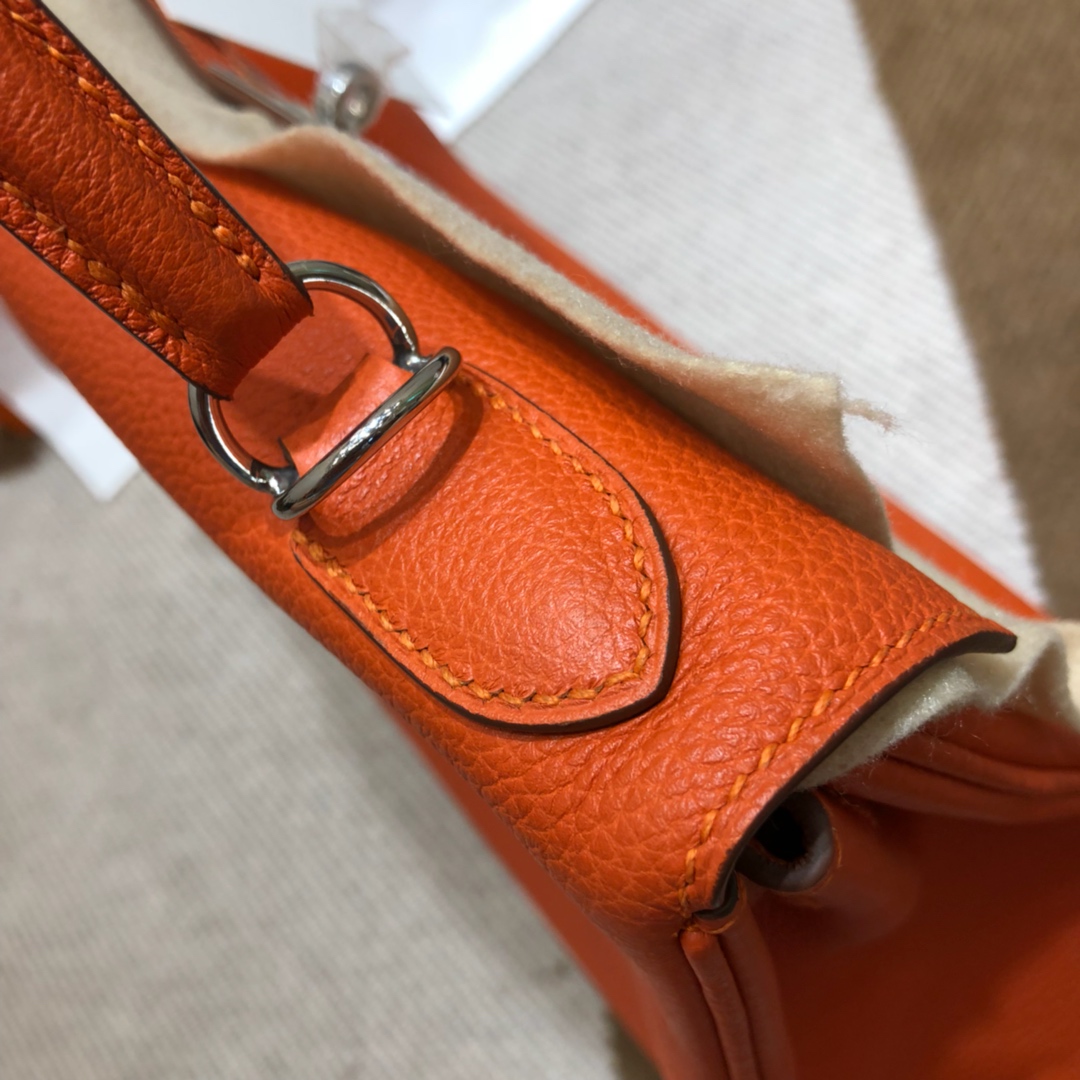 Hermes Kelly 32cm Handbag Shoulder Bag in Orange Togo Leather